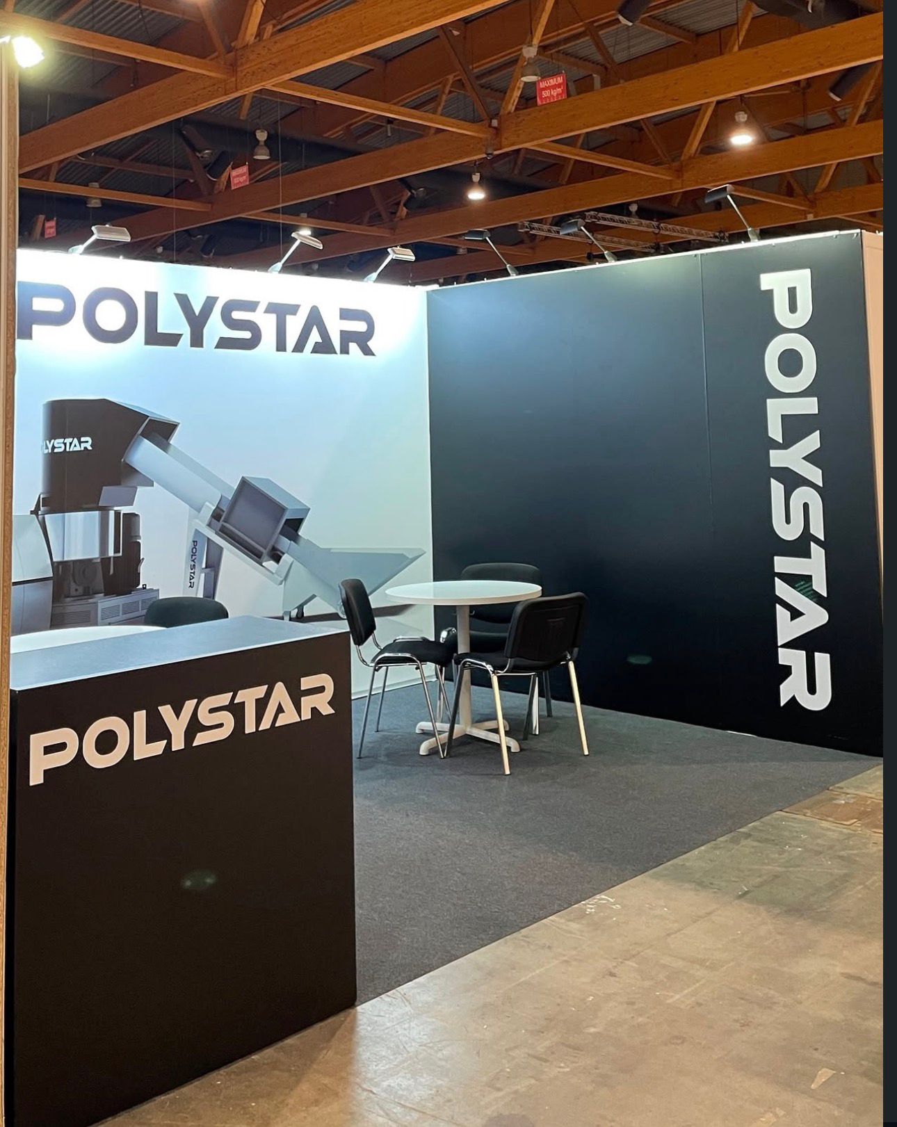 Polyster Booth
