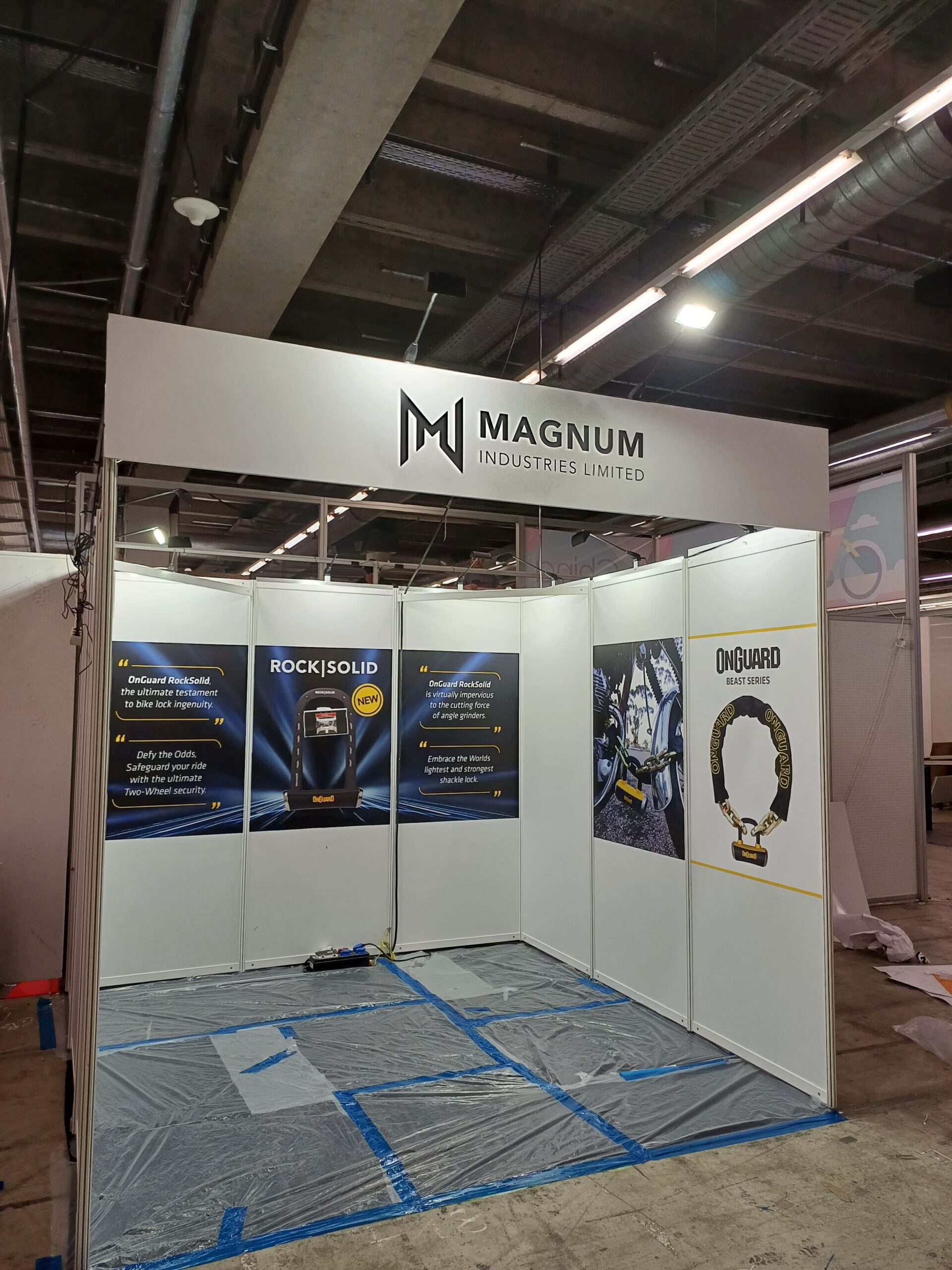  Octanorm Booth